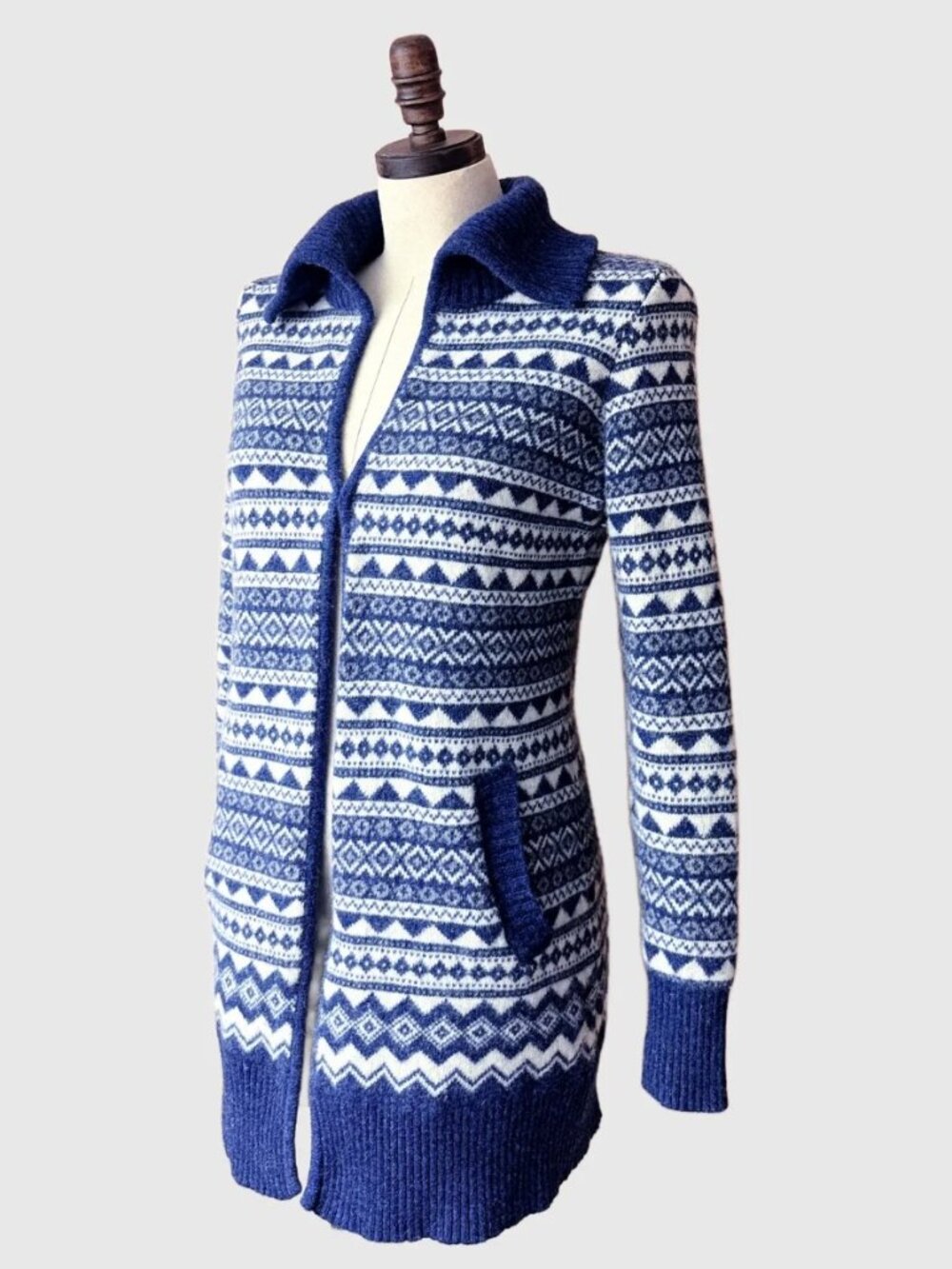 Lambswool Cardigan – Size Small